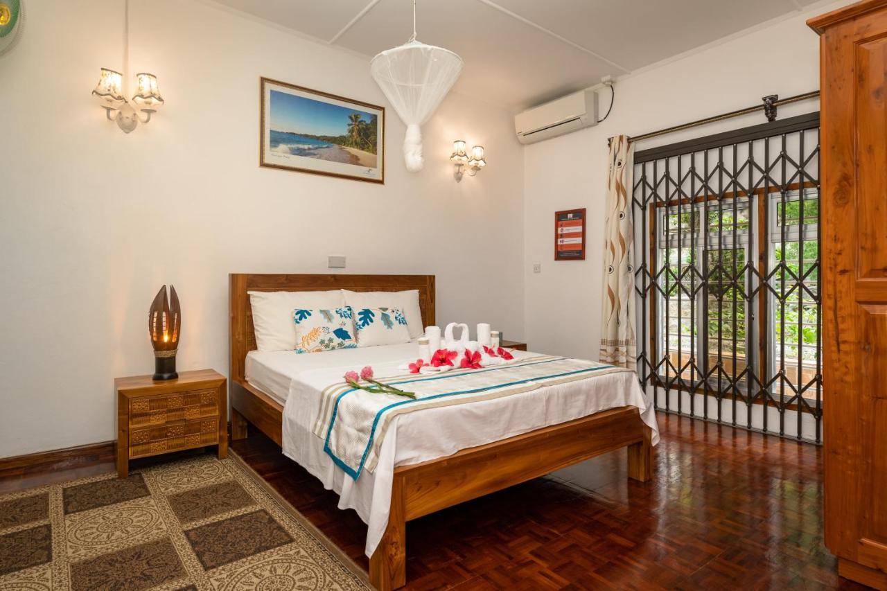 Anse a La Mouche Janes' Serenity Guesthouse מראה חיצוני תמונה