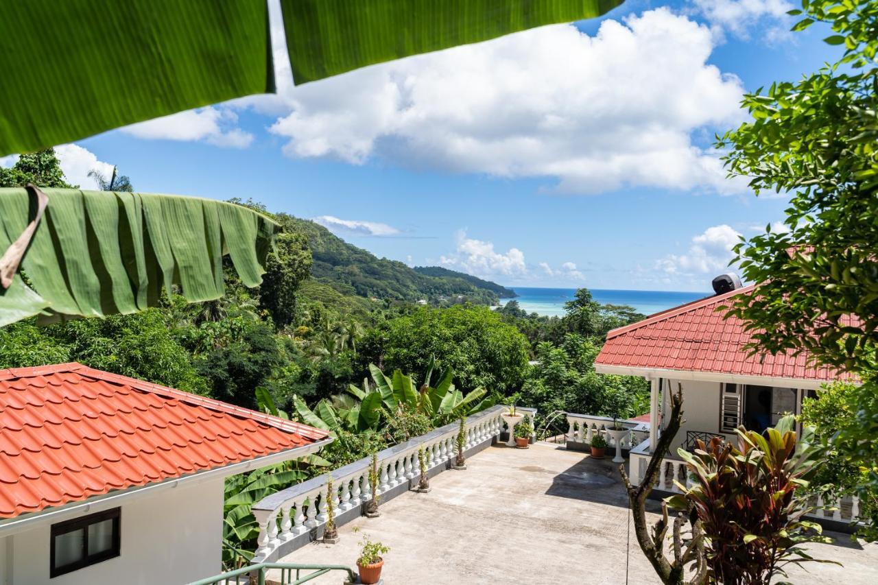 Anse a La Mouche Janes' Serenity Guesthouse מראה חיצוני תמונה