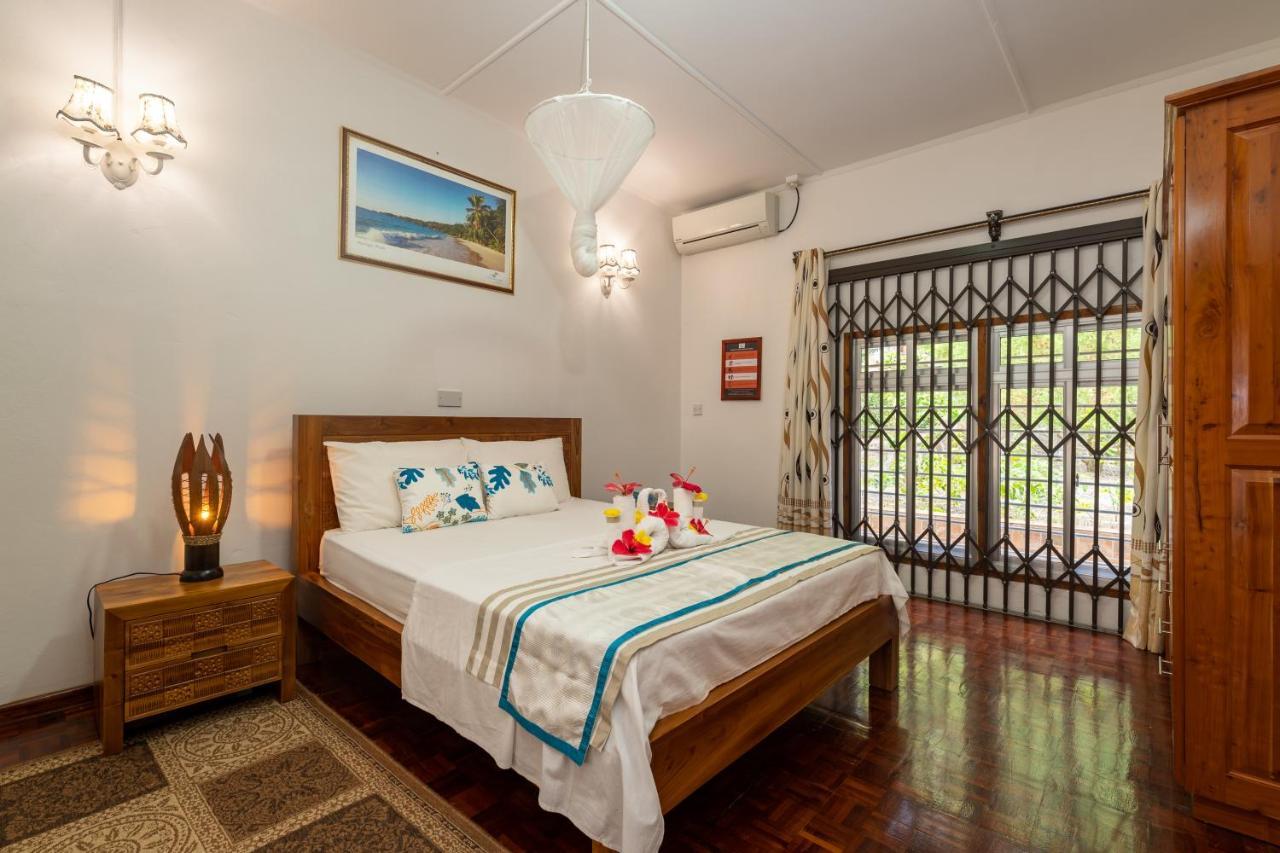 Anse a La Mouche Janes' Serenity Guesthouse מראה חיצוני תמונה