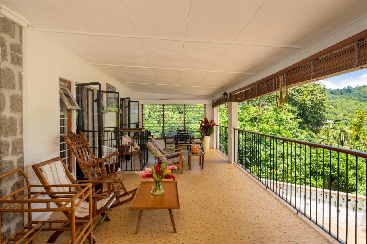 Anse a La Mouche Janes' Serenity Guesthouse מראה חיצוני תמונה