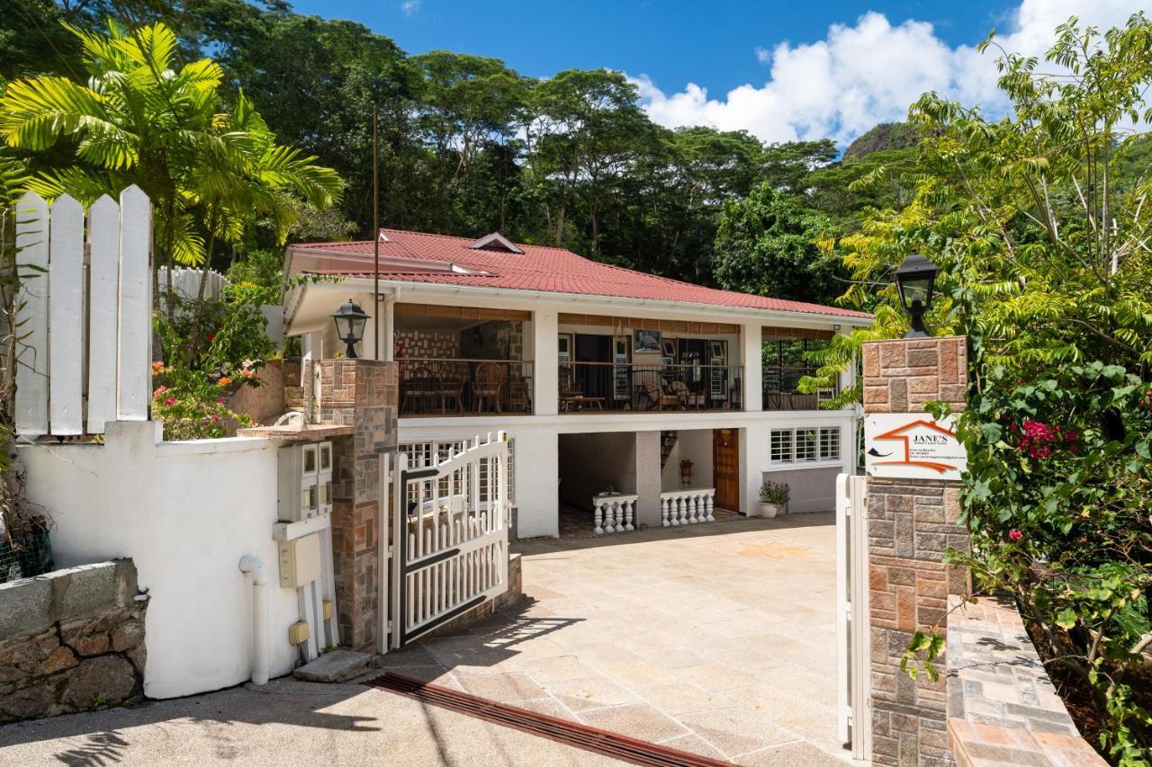 Anse a La Mouche Janes' Serenity Guesthouse מראה חיצוני תמונה
